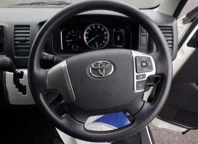 
								2021 TOYOTA HIACE VAN full									