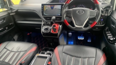 2018 TOYOTA VOXY ZS
