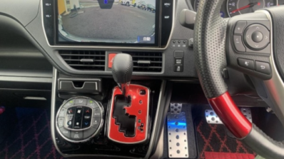 2018 TOYOTA VOXY ZS