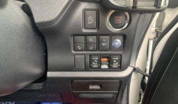 
										2018 TOYOTA VOXY ZS full									