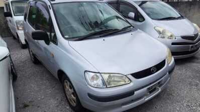 1999 TOYOTA COROLLA SPACIO