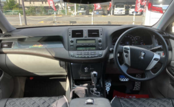 2012 TOYOTA CROWN ROYAL SERIES