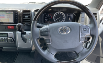 2022 TOYOTA HIACE VAN