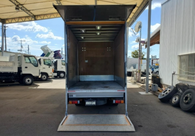 
								2014 NISSAN ATLAS 4 full									